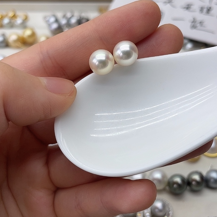 银S925镶嵌海水珍珠耳饰