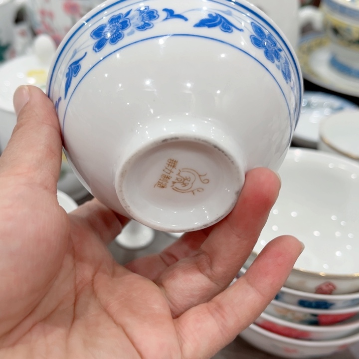 壶釉下青花瓷器的造型与工艺