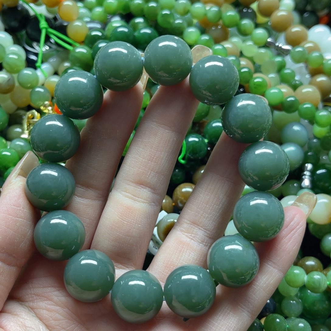 和田玉手链未镶嵌