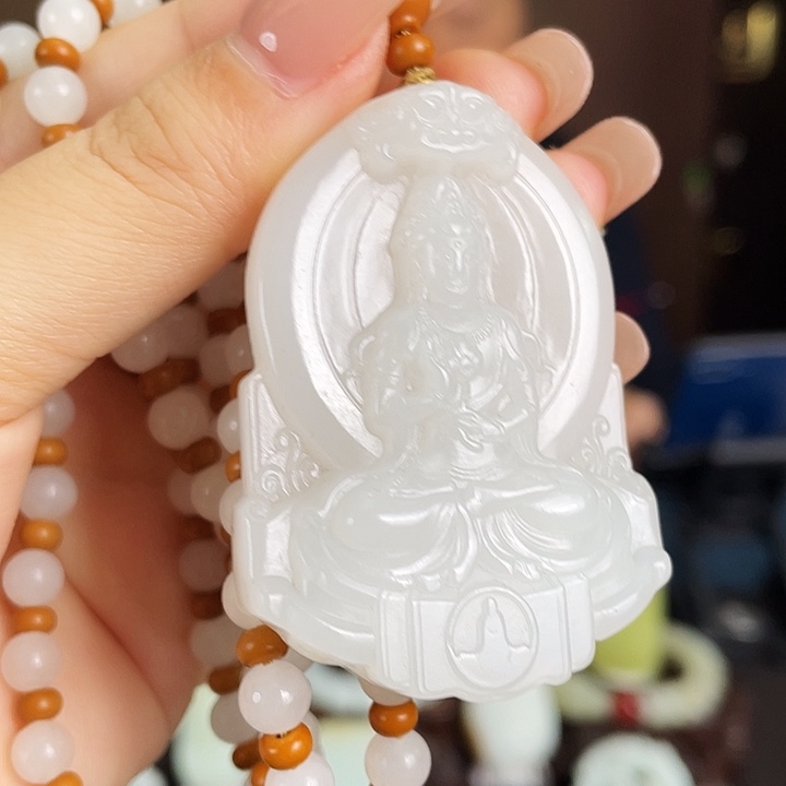 和田玉未镶嵌颈饰定制发货