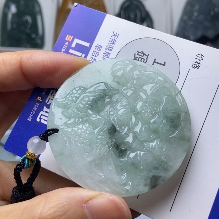翡翠未镶嵌挂件翡翠