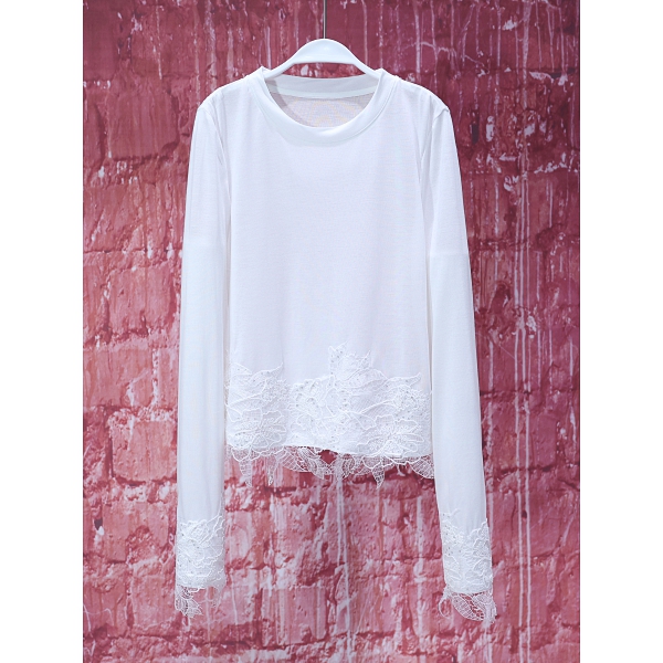 【韩哥女装】2025时装周秀场款象牙白拼接蕾丝下摆时尚皮肤衣8828