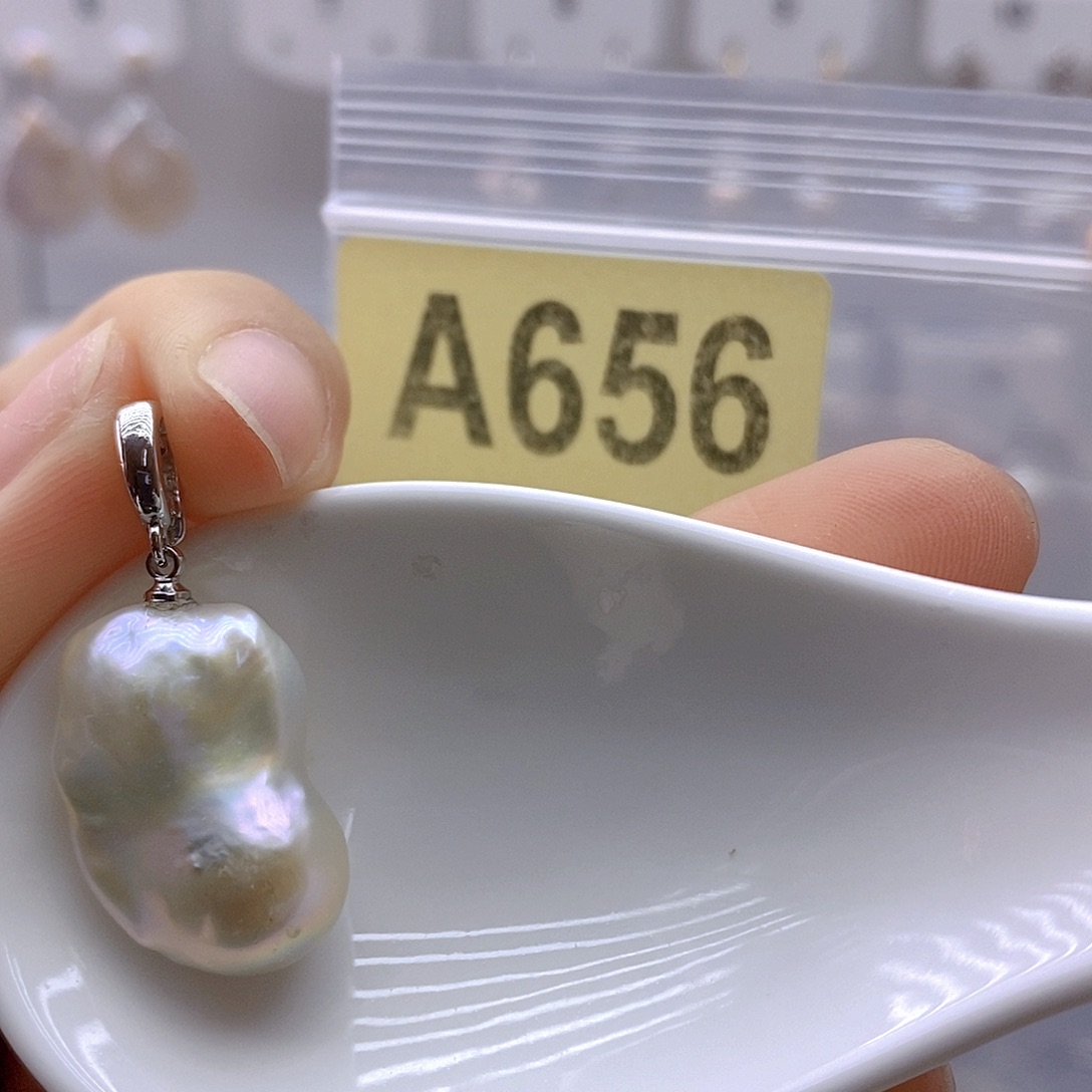 淡水珍珠颈饰未镶嵌