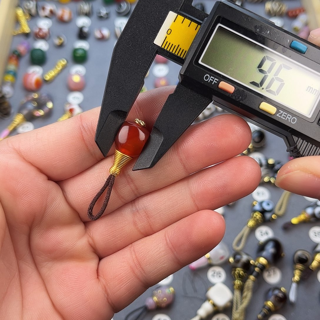 玛瑙/玉髓未镶嵌饰品