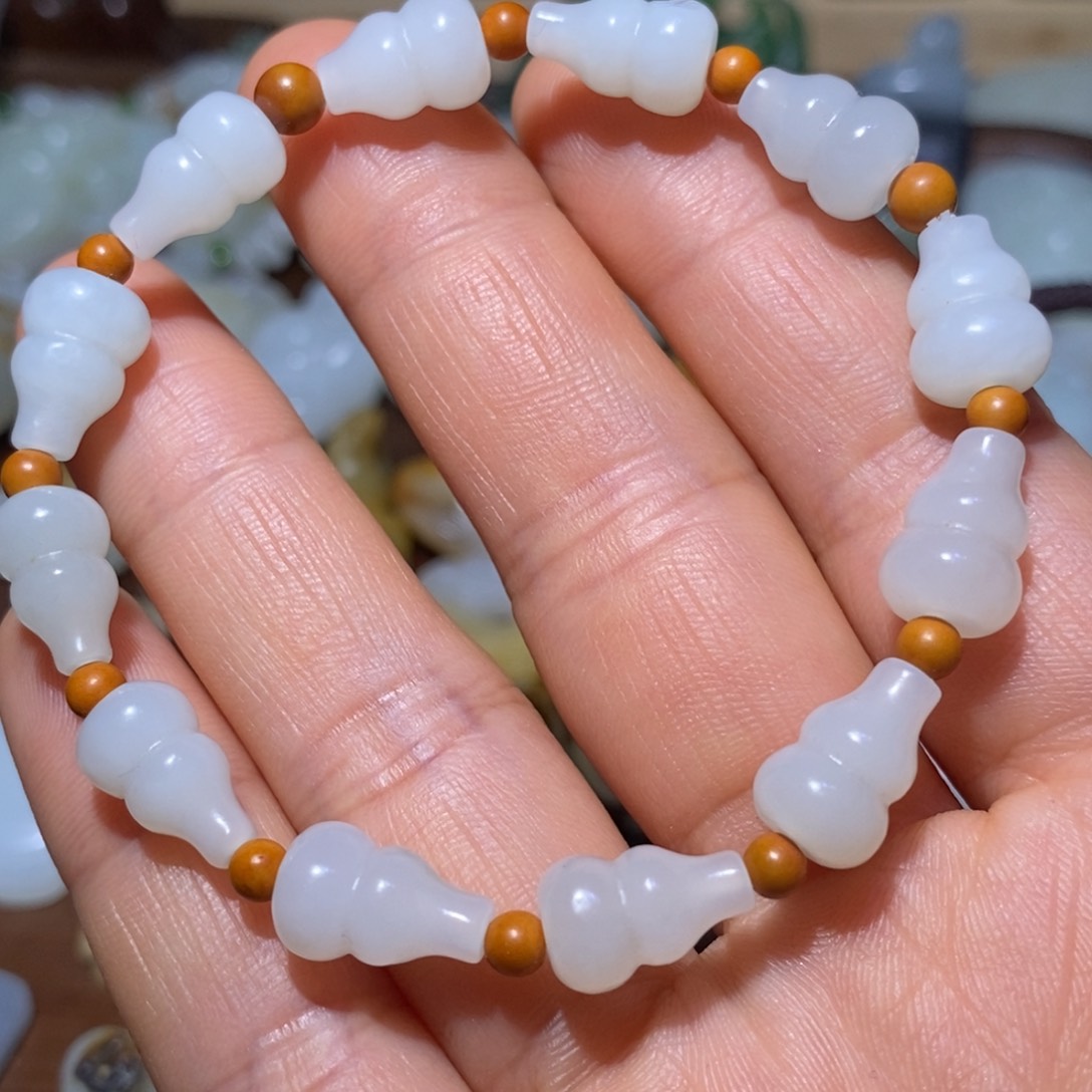 和田玉手链未镶嵌