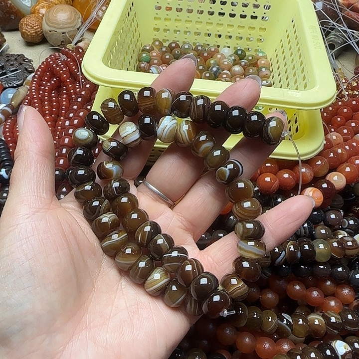 一***柴玛瑙/玉髓未镶嵌珠宝半成品11