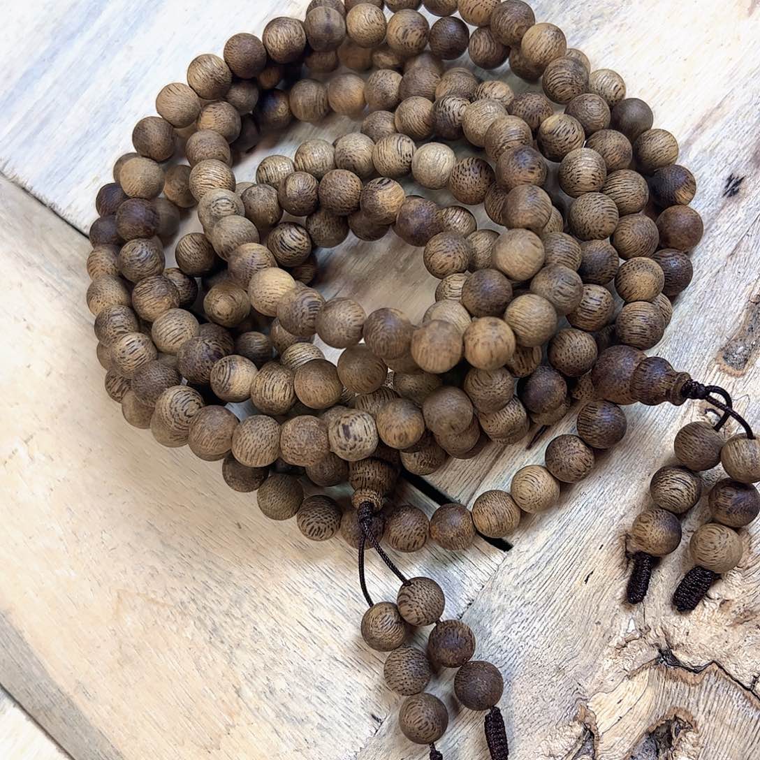 沉香手串红土沉香圆珠多圈08多样性发货一条