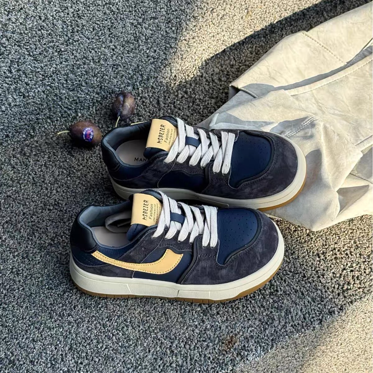 C8901  蓝色   舒适板鞋女款2025新款百搭休闲板鞋