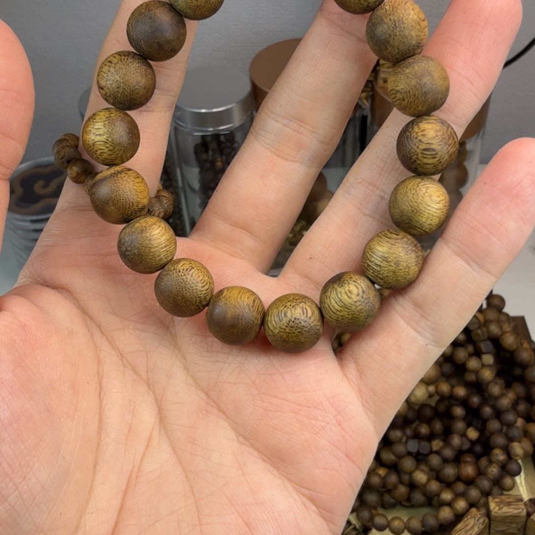 奇楠沉香1.1单圈8g