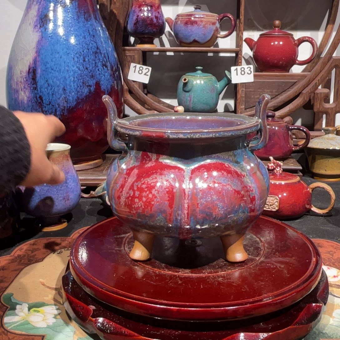 中国神后钧瓷香炉