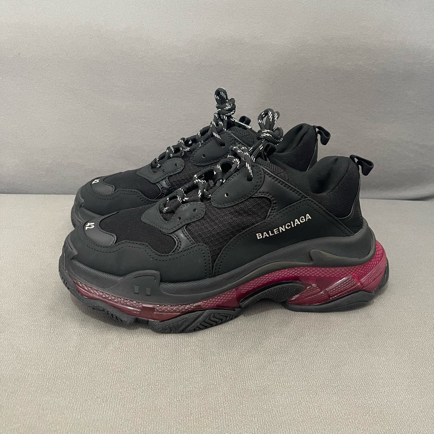 95新 Balenciaga/巴黎世家 95新 TRIPLE S 黑粉气垫 42码 