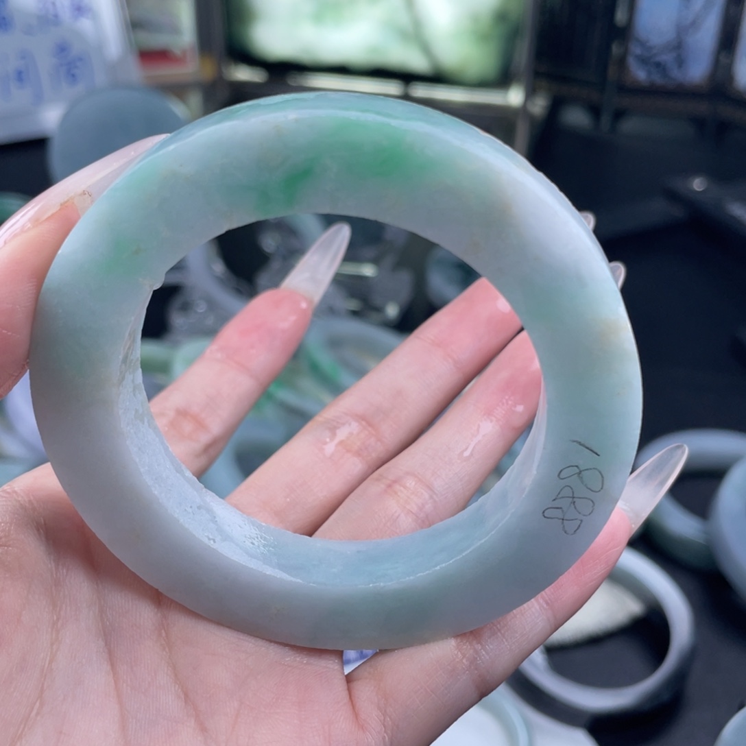 铁****定制翡翠未镶嵌正圈纹裂漏