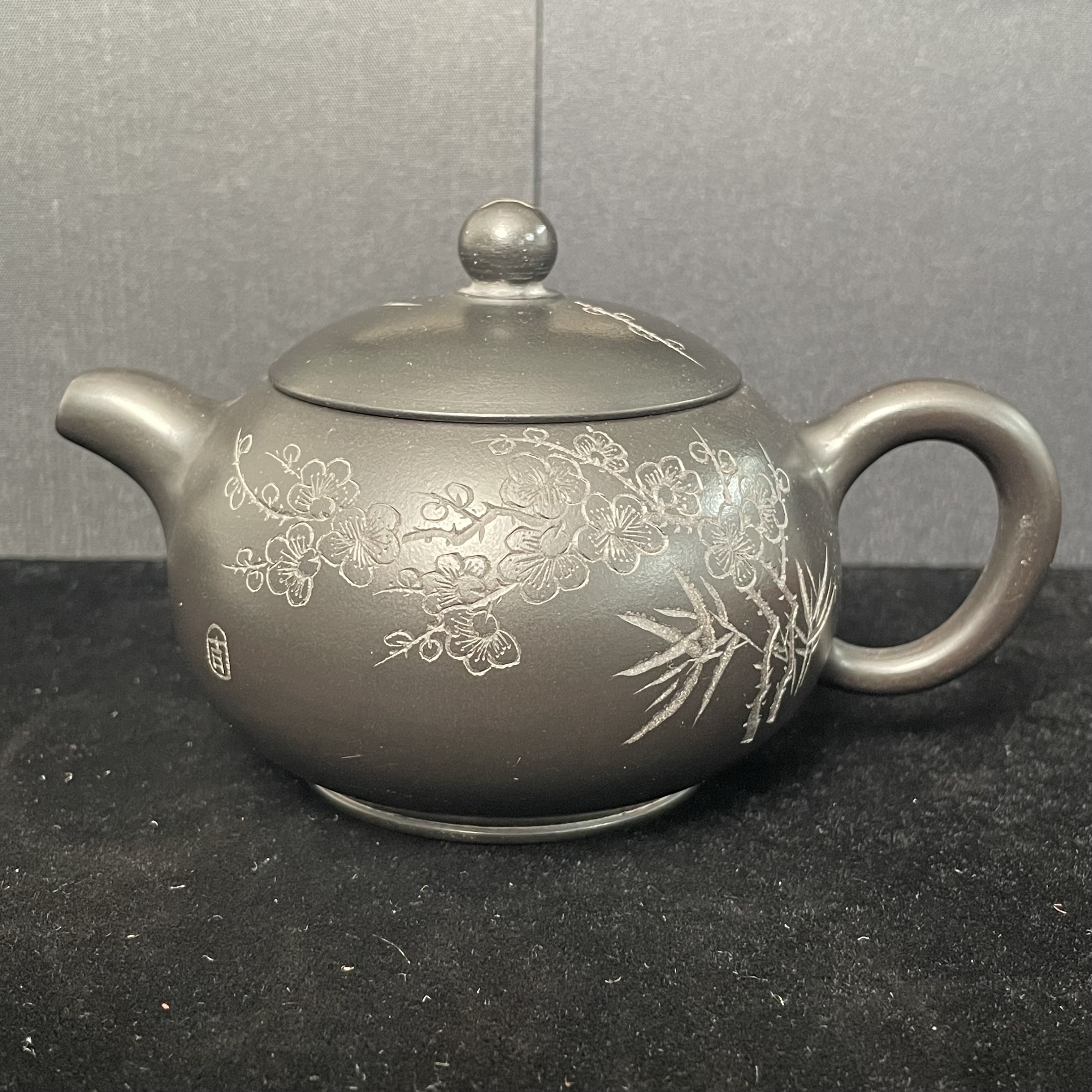 宜兴手工紫砂陶 茶壶GS3447-9