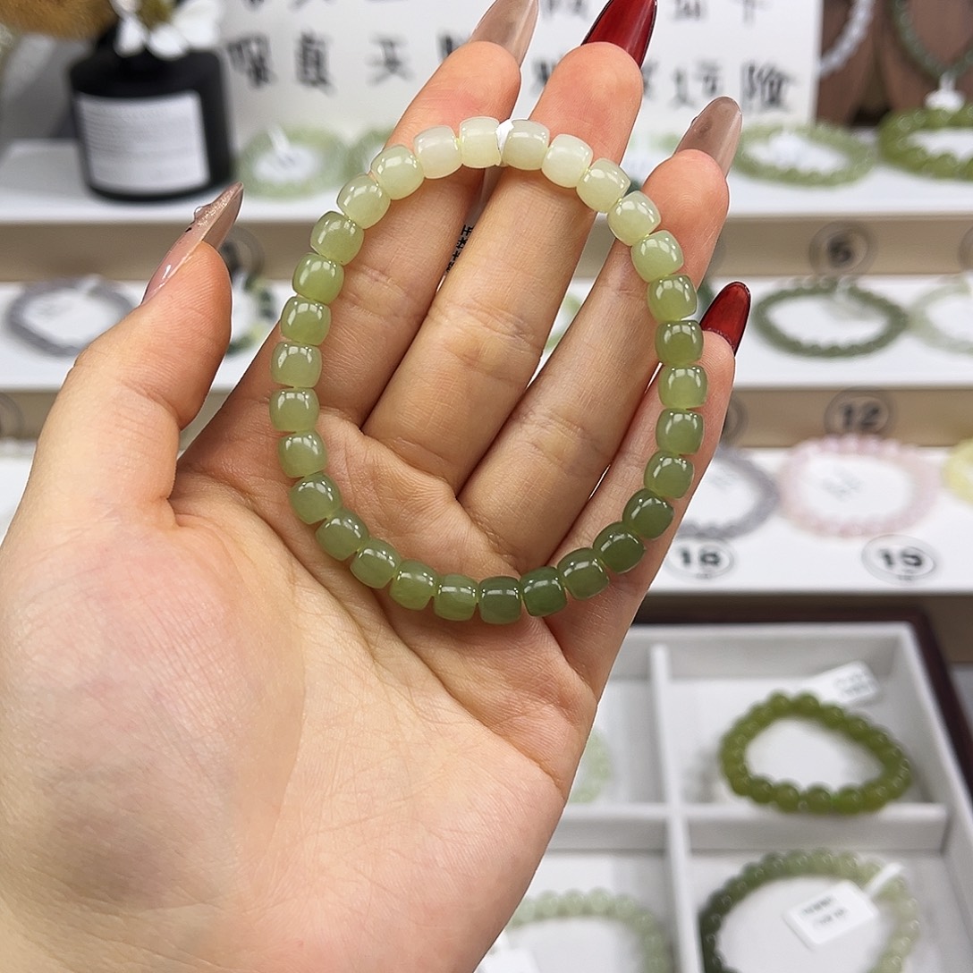 用***5和田玉未镶嵌手链