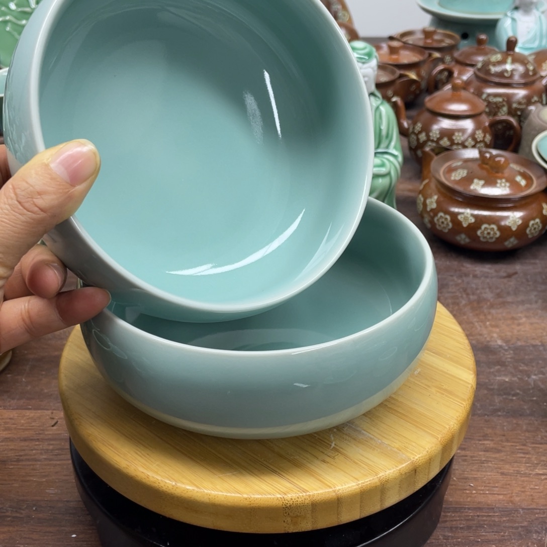 微瑕特价青瓷青瓷2个