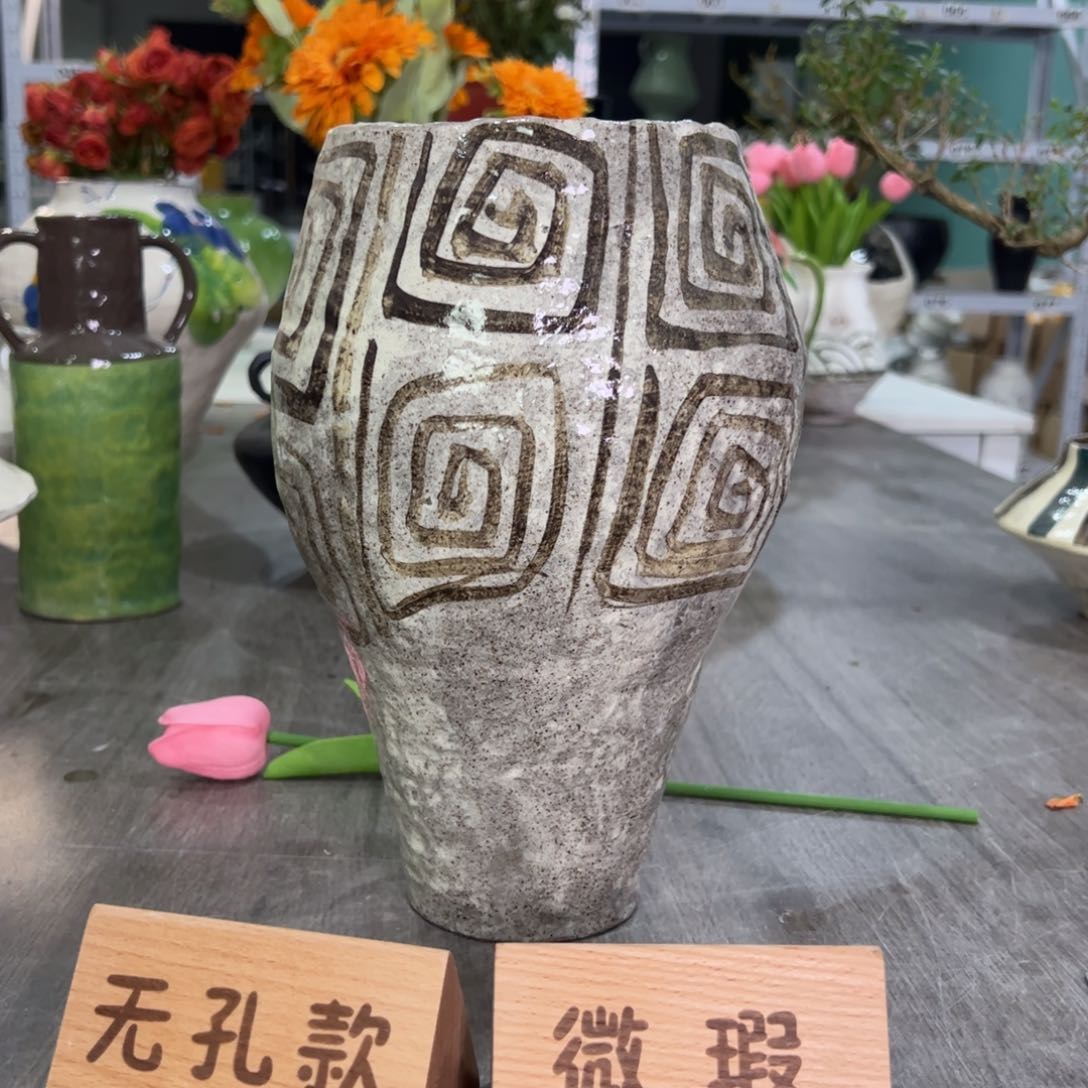 红陶口12高25无孔