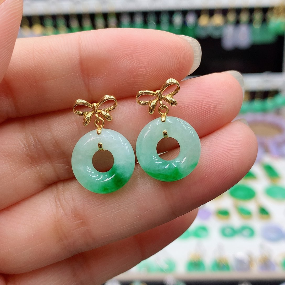 翡翠耳饰18K金镶嵌的