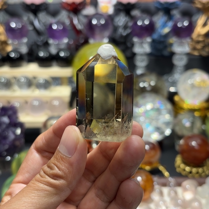 未镶嵌珠宝半成品水晶八折