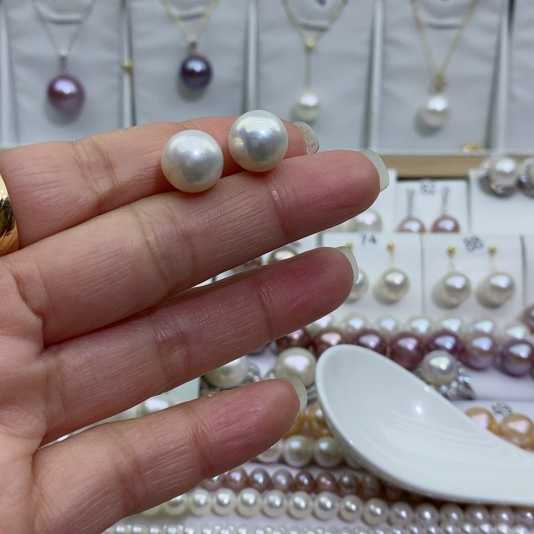 淡水珍珠吊坠(赠链)银S925镶嵌