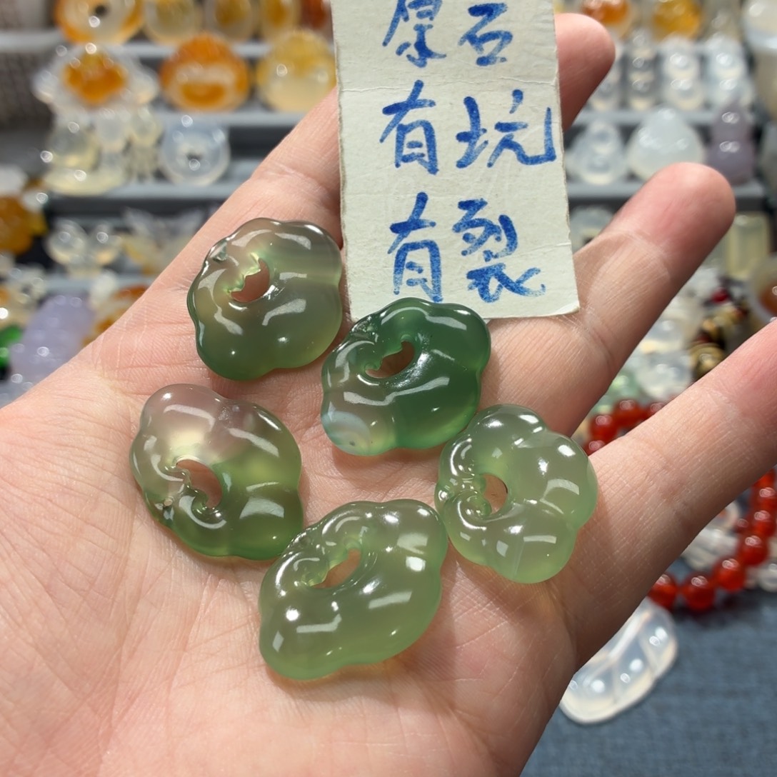 玛瑙/玉髓未镶嵌吊坠(不含链)