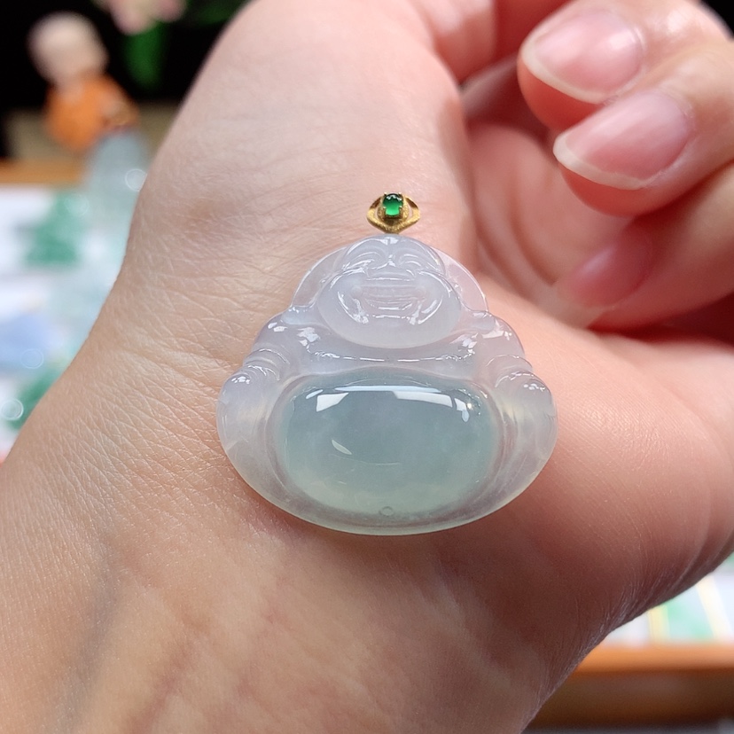 【闪购商品】翡翠18K金镶嵌吊坠(赠链)