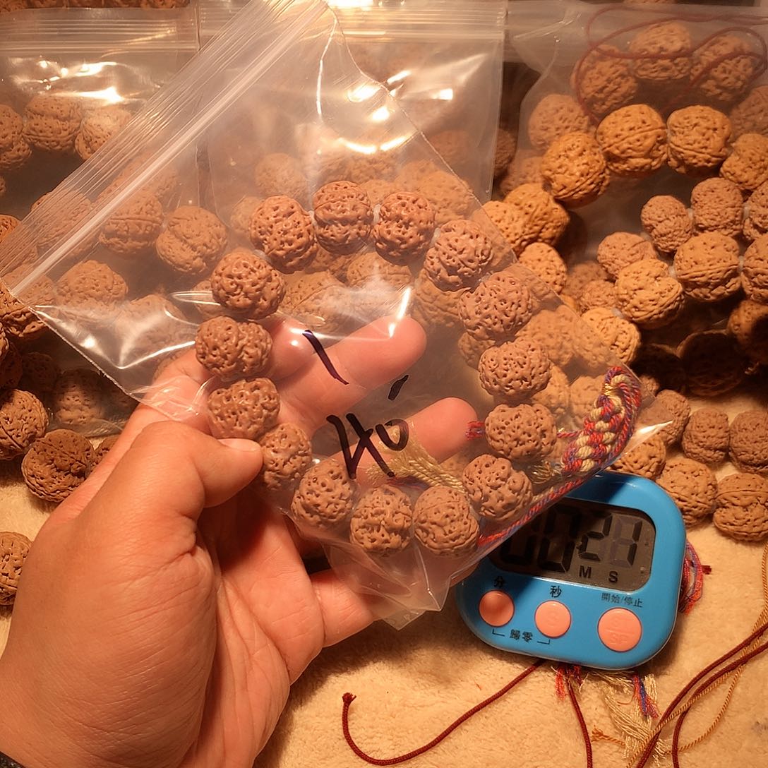 金刚菩提手串Z****31。