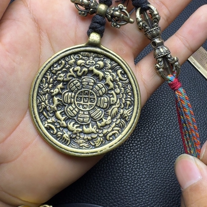 大***大泥塑藏式风格九宫格..