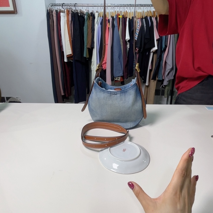 瓷片280。。。。。。。。。。。。。。。。。。。