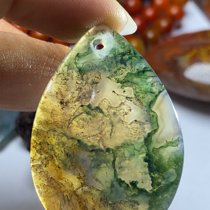 玛瑙/玉髓颈饰未镶嵌