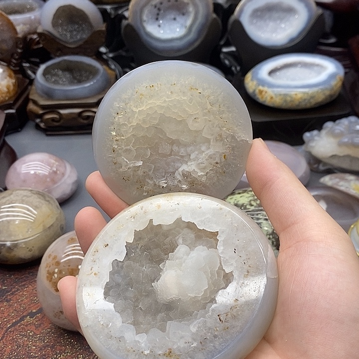 水晶摆件未镶嵌聚宝盆