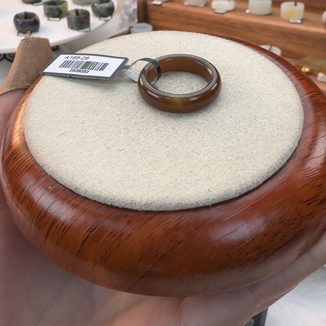 和田玉未镶嵌戒指红糖泥鳅背16.94mmj200