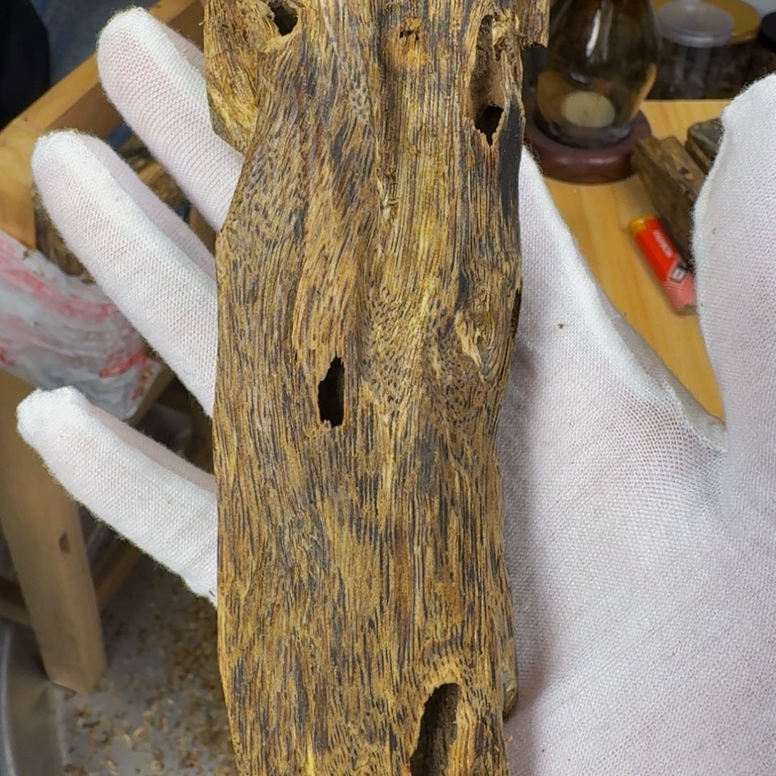 沉香沉香碎屑金沙叶虫漏香41克