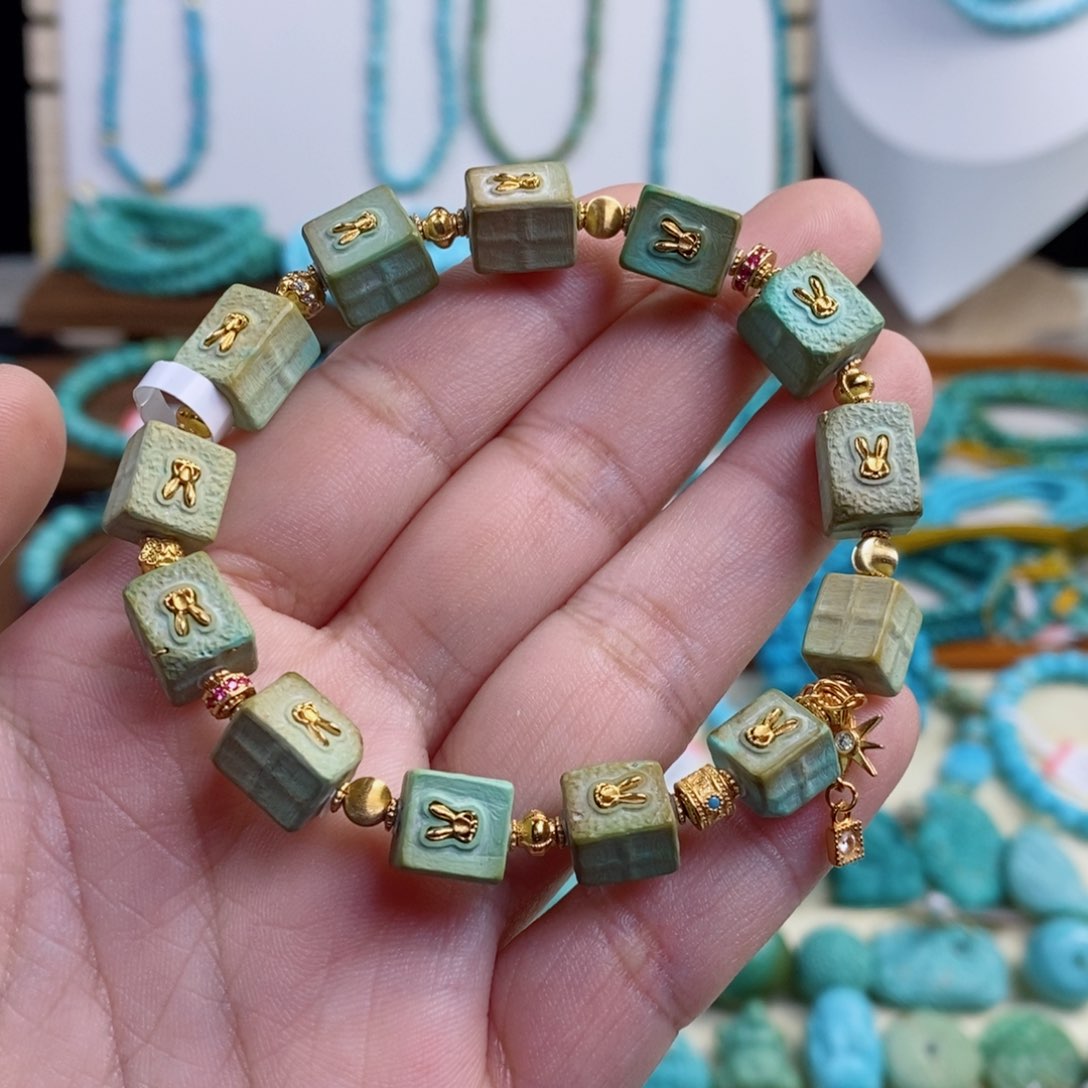 未镶嵌绿松石手串