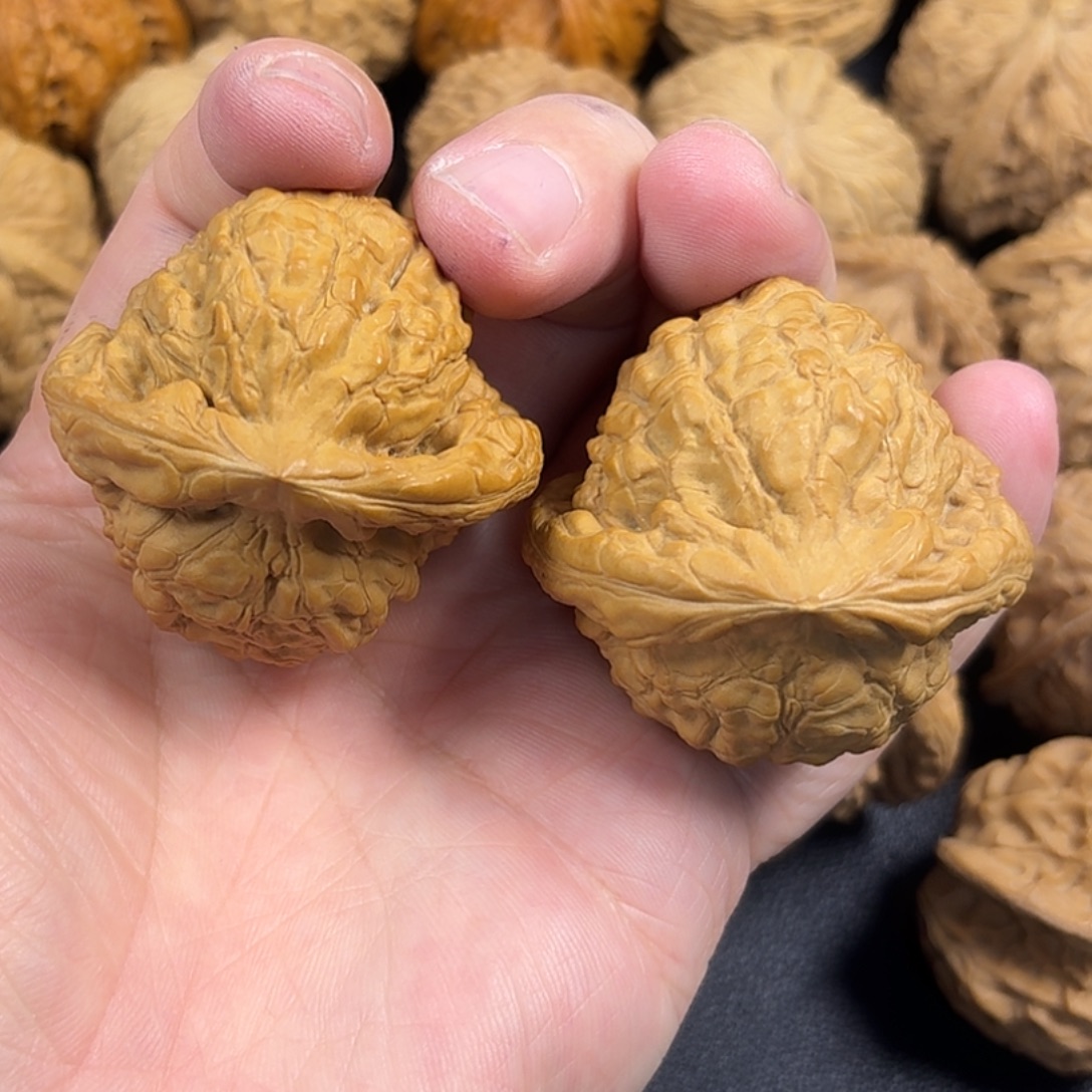 *****吊坠文玩核桃龙顶