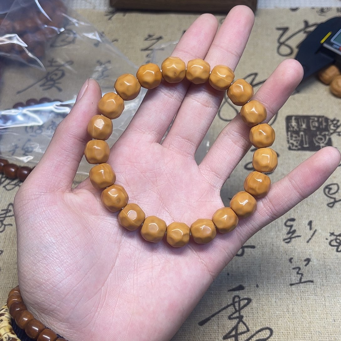 猴头核桃吊坠猴头