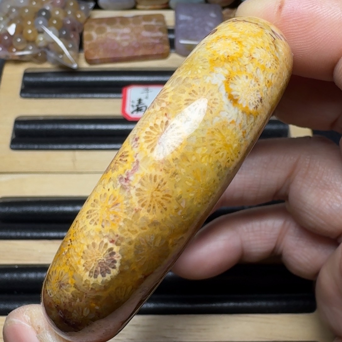 硅化玉纯天然色有机玉石未镶嵌57.5圈口