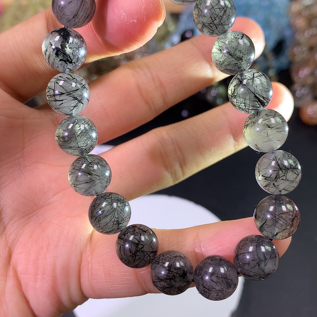 水晶手串未镶嵌天然