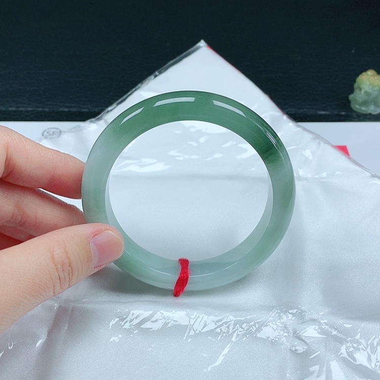 【闪购商品】翡翠手镯未镶嵌天然翡翠手镯
