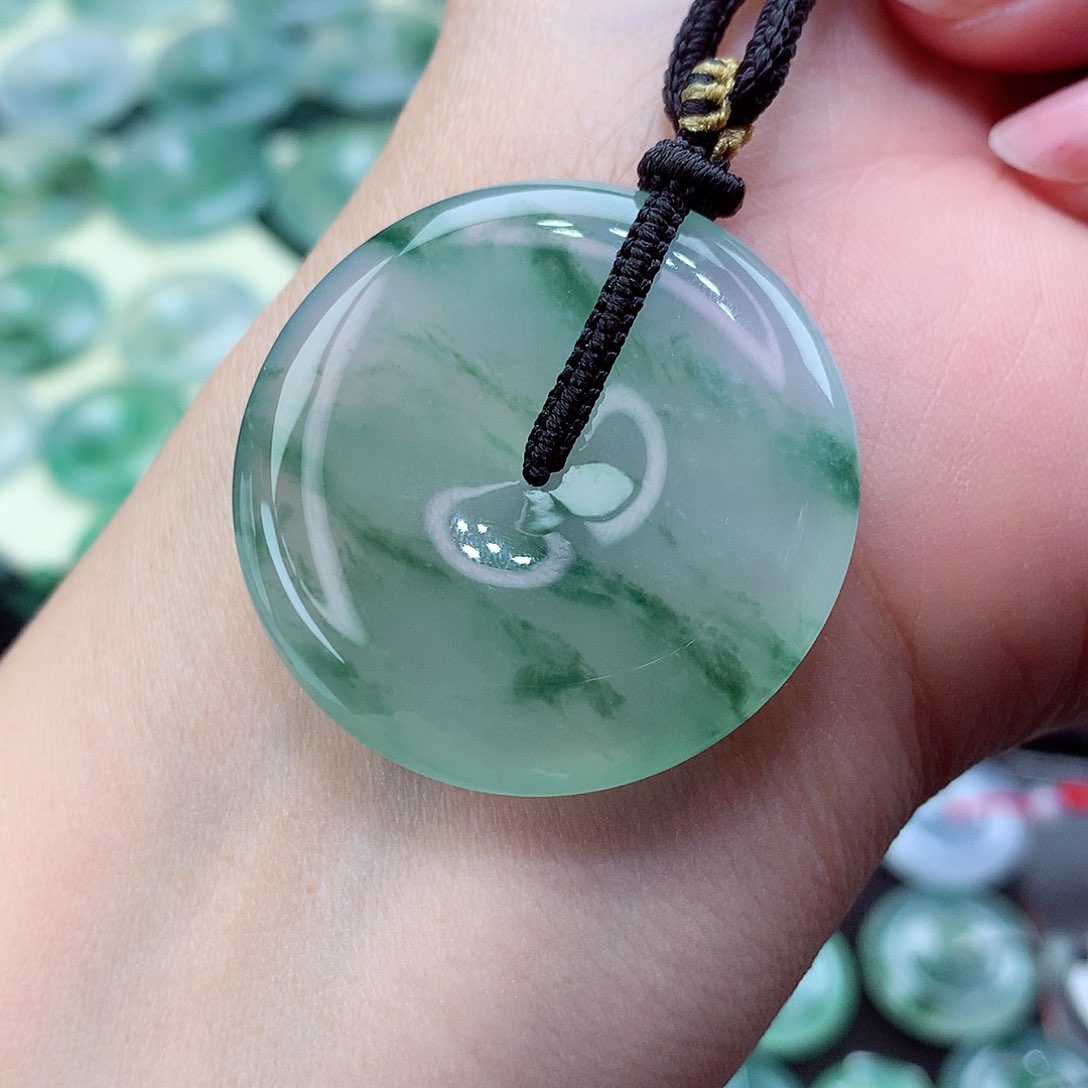 翡翠颈饰未镶嵌19尺寸35.5-6.8