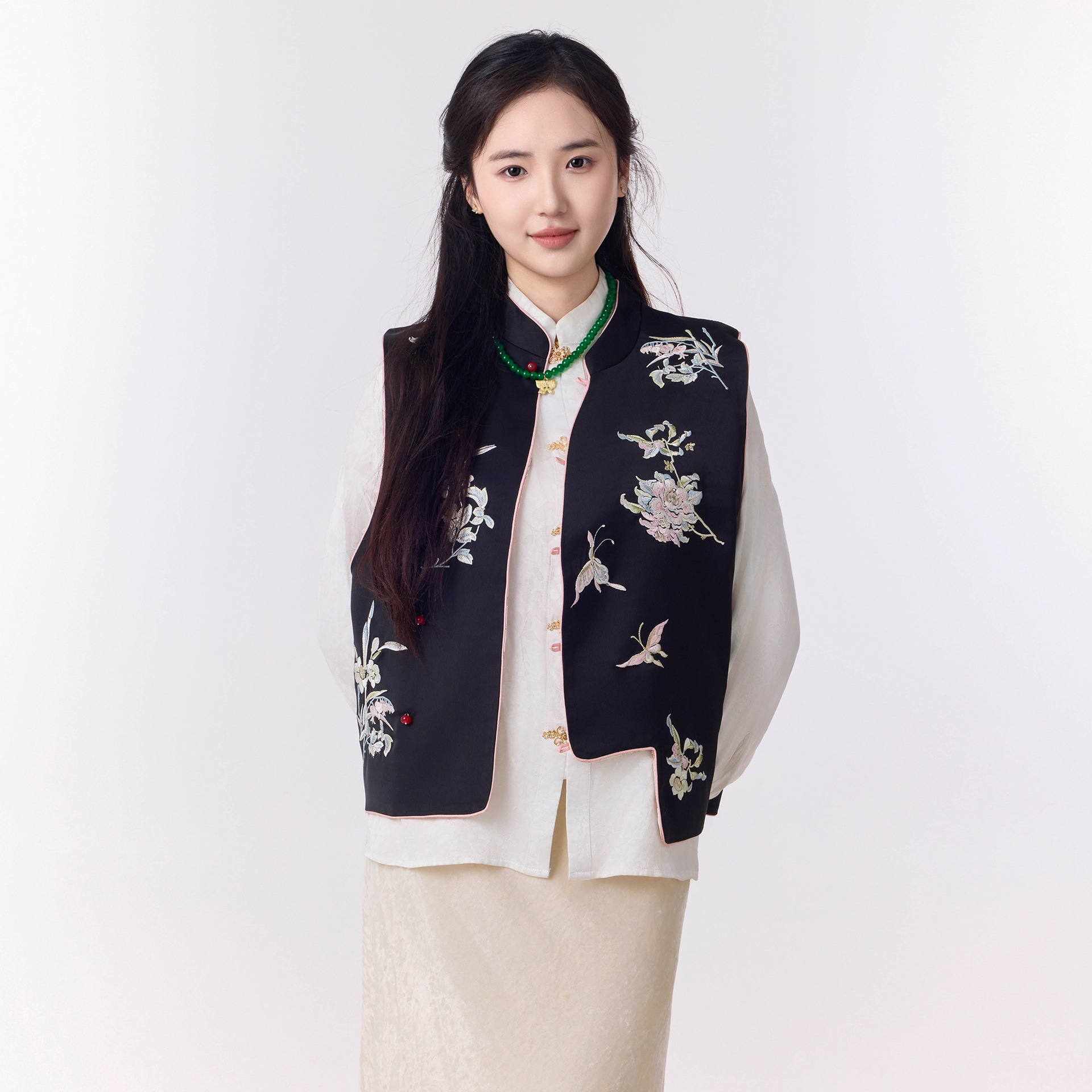 中式马甲女春秋外穿新中式国风盘扣高级感女装韩版立领马夹上衣