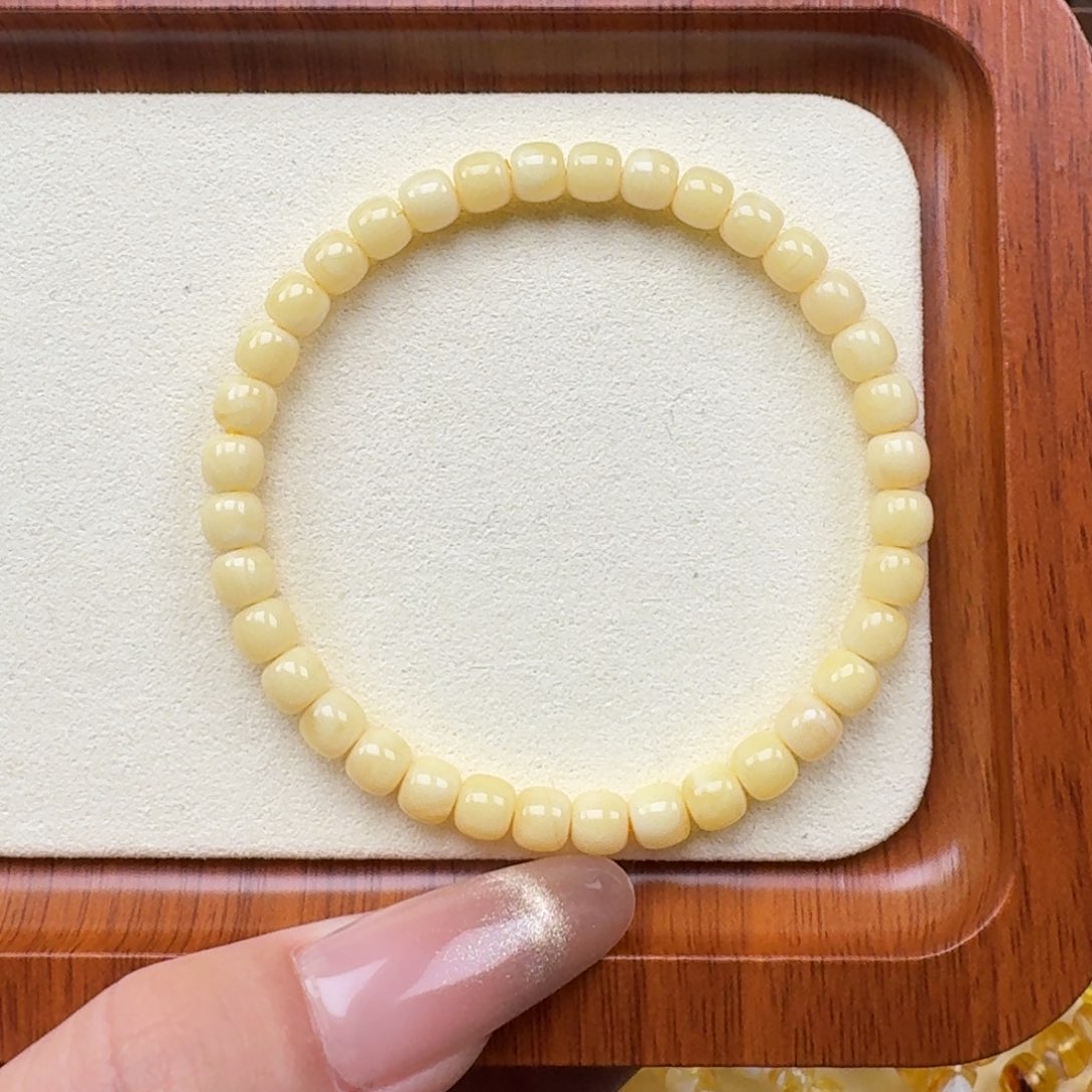 未镶嵌琥珀手链5.5mm阿尔卑斯奶糖蜡高庄老型