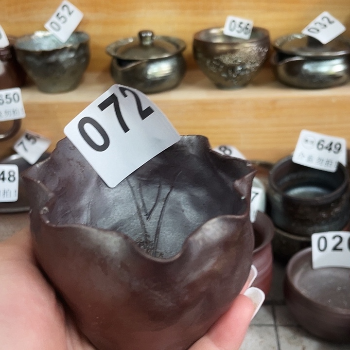 茶杯紫泥犹犹豫豫