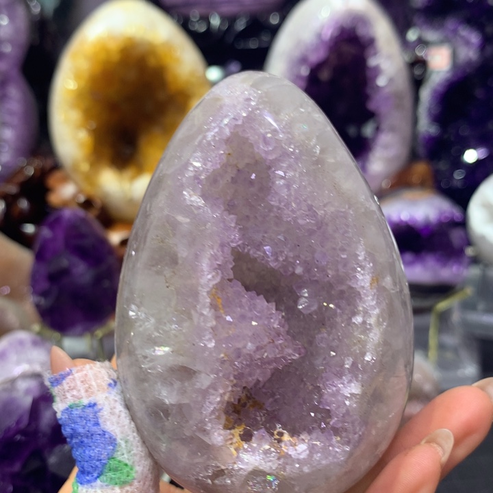 未镶嵌水晶大型摆件（非配饰）