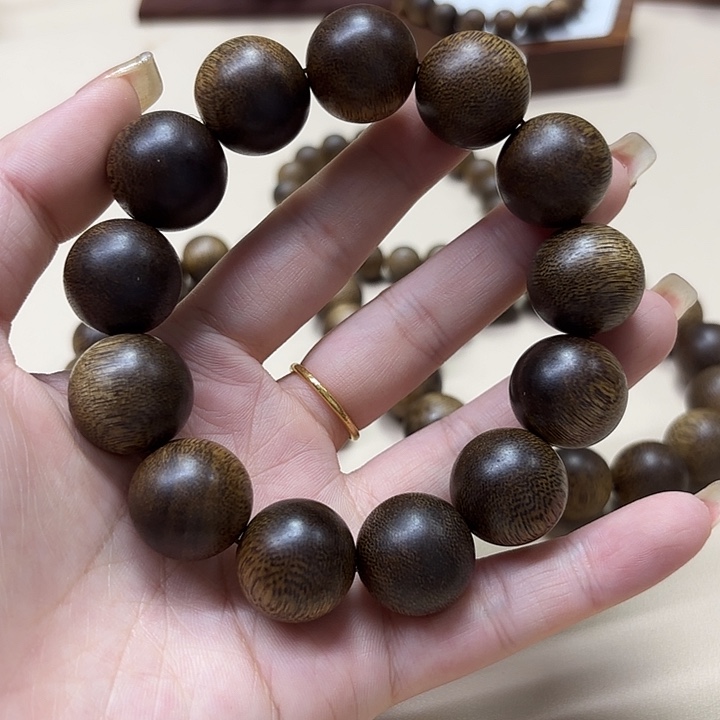 橙***.手串沉香沉香手串18