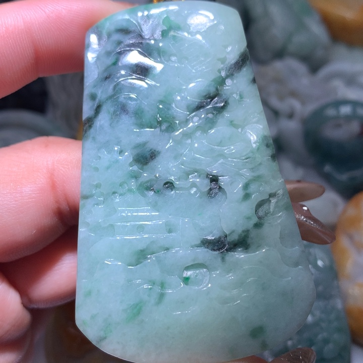 翡翠未镶嵌颈饰保真天然A货翡翠
