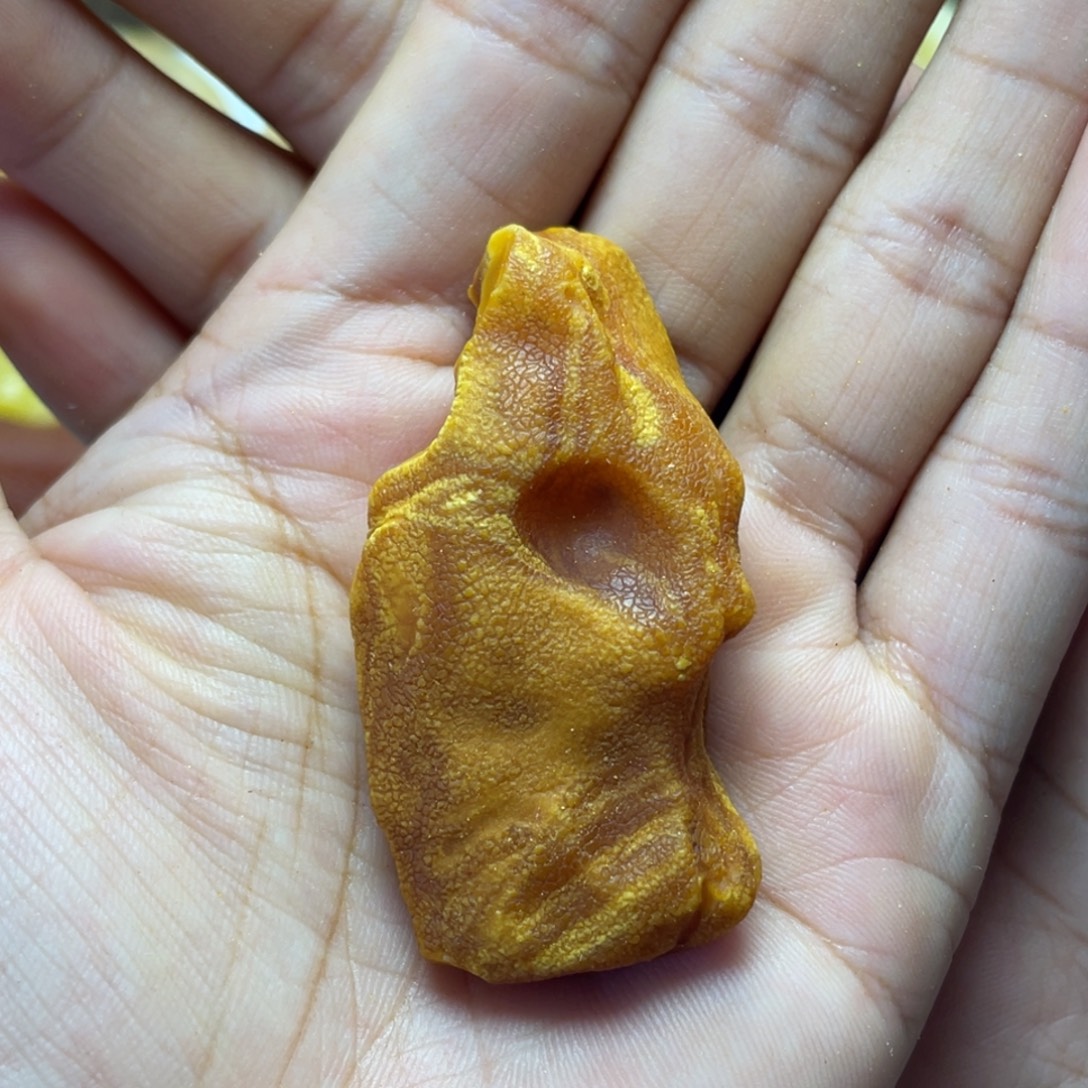 未镶嵌定制琥珀蜜蜡订制随型吊坠