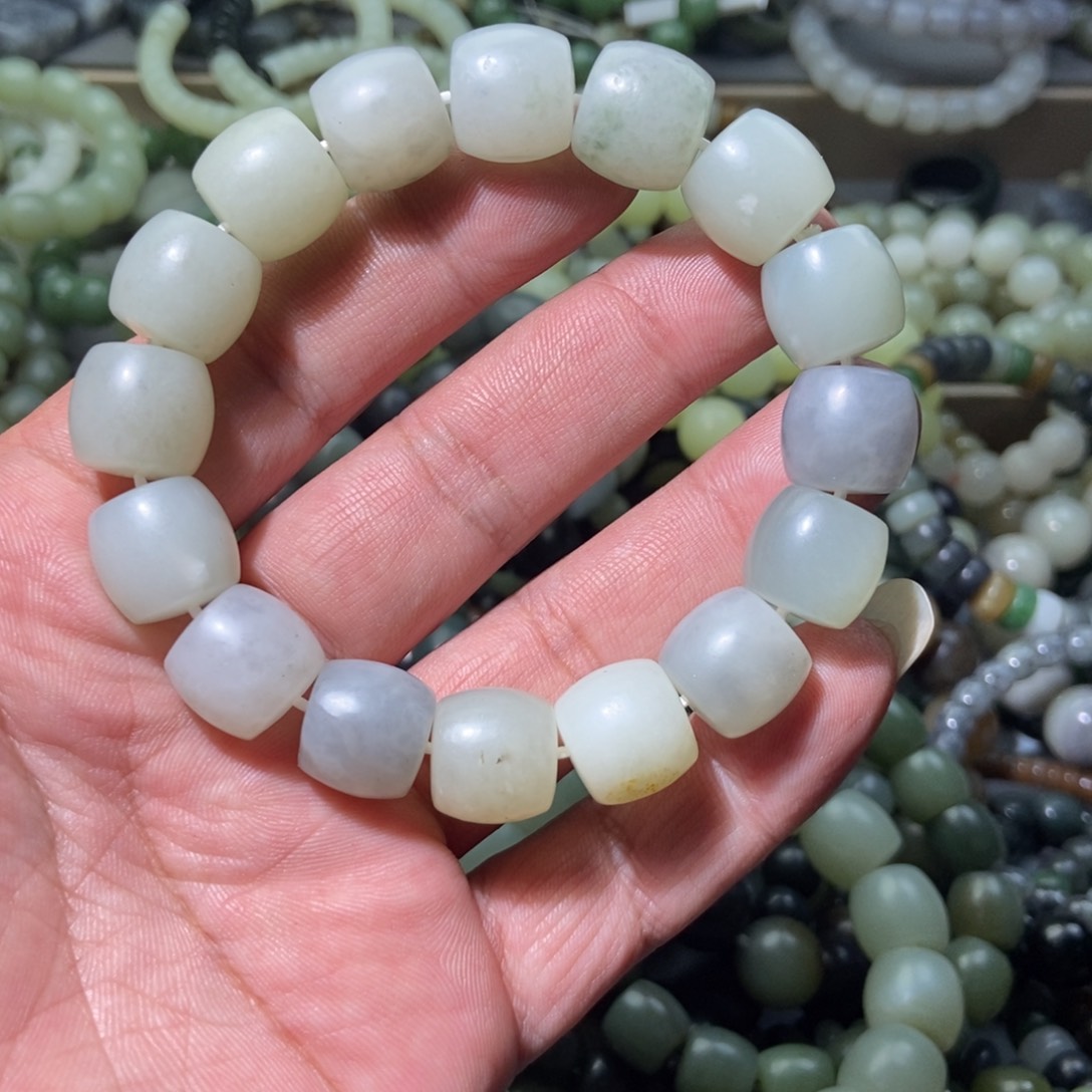 和田玉手链未镶嵌