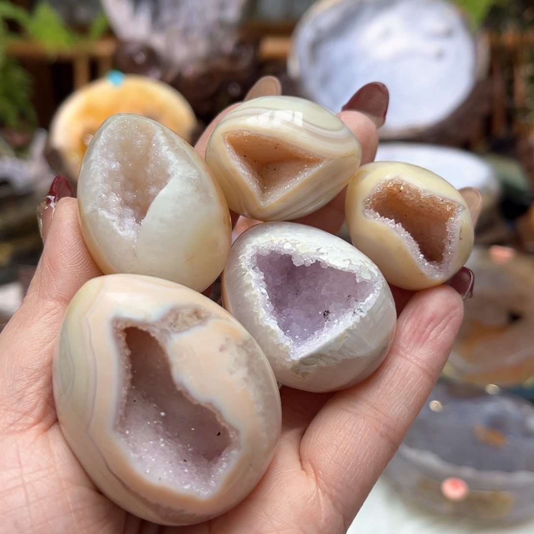 紫晶大型摆件（非配饰）未镶嵌泡**特
