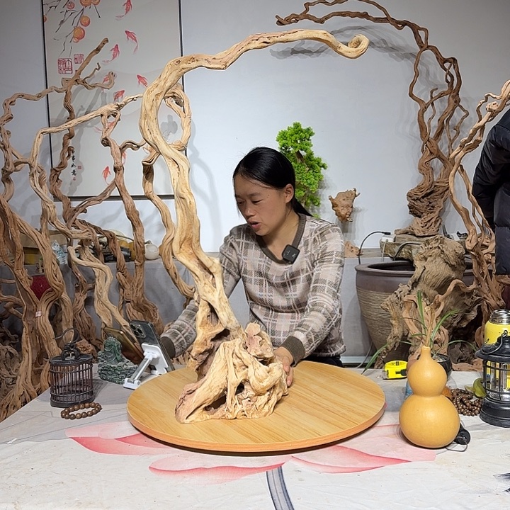 笔***修杜鹃根艺术中心根