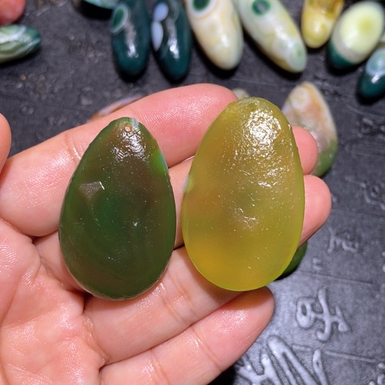 石英质玉珠宝半成品未镶嵌荣